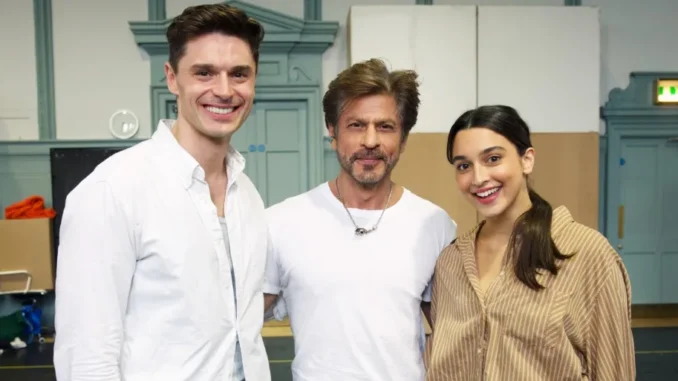 Shah-Rukh-Khan-Come-Fall-in-Love