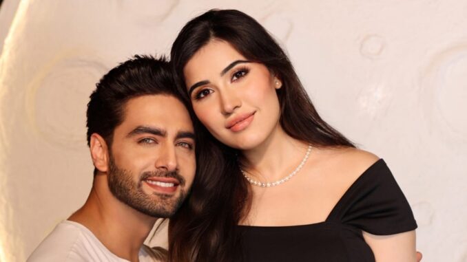 Rohit Purohit and Sheena Bajaj,