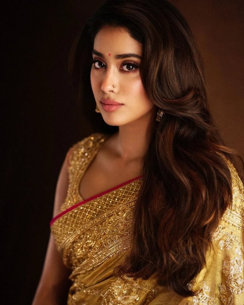Jahnavi Kapoor in saairee