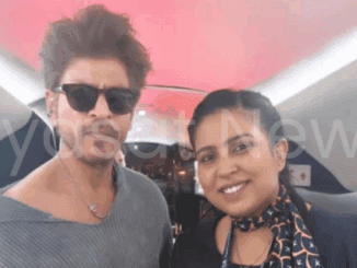 Shah-Rukh-Khan with his Fan